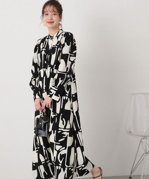 N.(N. Natural Beauty Basic)(エヌエヌナチュラルビューティーベーシック)の「◆【S Size Line】アートプリントワンピース(ワンピース・レディース・ベージュ系その他/ブラック系その他・SMALL/MEDIUM)」の4枚目の写真