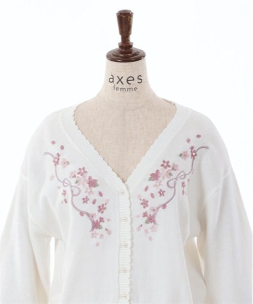 axes femme（アクシーズファム）の「SAKURA刺繍ショート