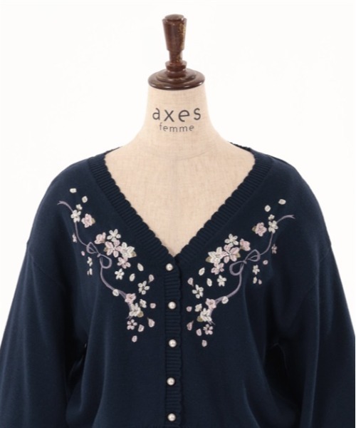 axes femme（アクシーズファム）の「SAKURA刺繍ショート