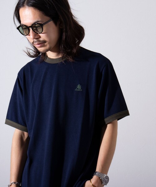 GEVACO（ゲバコ）の「【GEVACO/ゲバコ】ドライタッチ バイカラーネック リンガーT シャツ 鹿の子 ワンポイント刺繍（Tシャツ/カットソー・メンズ・アッシュグレー/ブラック/ネイビー・M/L）」の3枚目の写真
