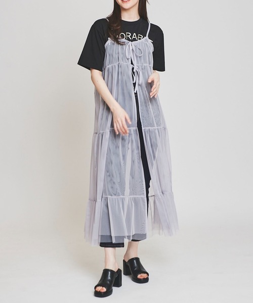 31 Sons de mode(トランテアン ソン ドゥ モード)の「チュールティアードキャミワンピース(ワンピース・レディース・グレー/オフホワイト/ブラック・36)」の18枚目の写真