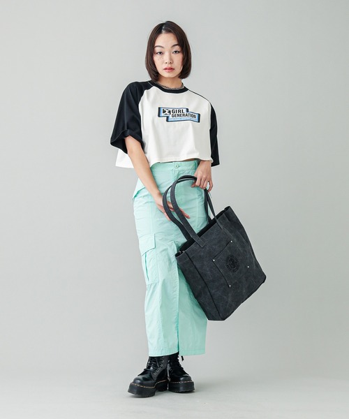 X-girl(エックスガール)の「PIGMENT DYED TOTE BAG(トートバッグ・レディース・オリーブ/チャコール・ONE SIZE)」の15枚目の写真