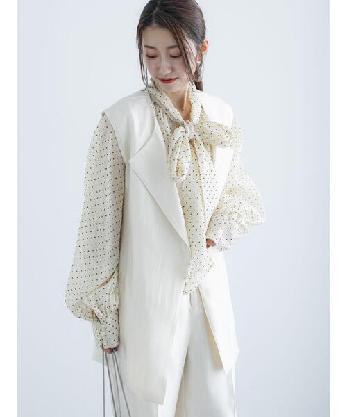 Te chichi（テチチ）の「【松井愛莉着用】シャイニーダブルジレ（セットアップ可）（ベスト・レディース・イエロー/オフホワイト・F）」の11枚目の写真