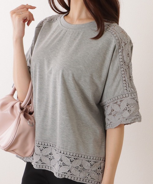 Lace Ladies(レースレディース)の「ラウンドネック レース ドッキング 半袖 プルオーバー(Tシャツ/カットソー・レディース・ホワイト/ピンク/ブラック/グレー・FREE)」の1枚目の写真