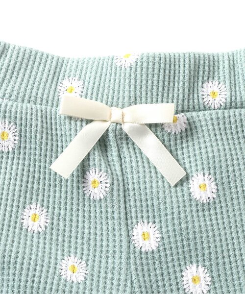 apres les cours（アプレレクール）の「【WEB限定】ワッフルフリルショートパンツ（その他パンツ・キッズ・アイボリー/ピンク/ミント/チャコール・80/90/100/110/120/130/140）」の12枚目の写真