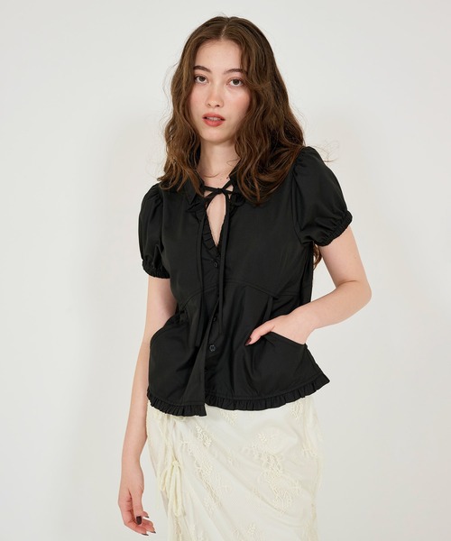 TINA：JOJUN（ティーナジョジュン）の「半袖 フリルブラウス TINA：JOJUN（シャツ/ブラウス・レディース・ホワイト/ベビーピンク/ブラック・M）」の20枚目の写真