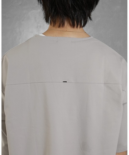 MinoriTY(マイノリティ)の「【MinoriTY】接触冷感オーバーサイズステッチ半袖Tシャツ カットソー メンズ ビッグシルエット ルーズフィット 夏服(Tシャツ/カットソー・メンズ・ホワイト/モカ/ブルー・S/M/L)」の13枚目の写真