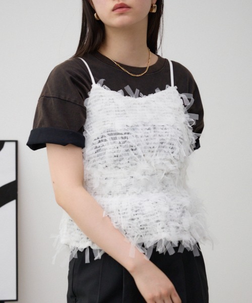 AZUL by moussy(アズールバイマウジー)の「テープヤーンビスチェ(ベスト・レディース・オフホワイト/ブラック・FREE)」の1枚目の写真