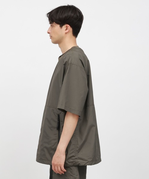 LAKOLE(ラコレ)の「【吸水速乾】ナイロンZIP-プルオーバー<PARK by LAKOLE>/117019(Tシャツ/カットソー・メンズ・ブラック/オリーブ・X-LARGE/MEDIUM/LARGE)」の3枚目の写真