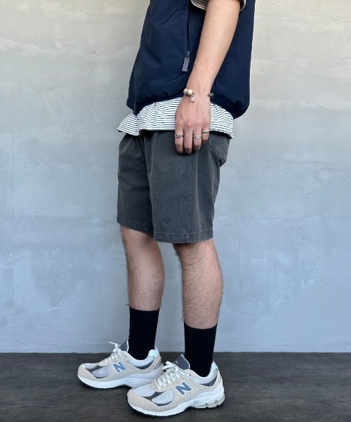 JEANS FACTORY （ジーンズファクトリー）の「[ONEITA/オニータ] POWER-T ワンポイント刺繍ロゴ ピグメントショートパンツ（その他パンツ・メンズ・ネイビー/グレー/ブラック・M/L）」の10枚目の写真