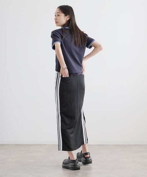 FRED PERRY（フレッドペリー）の「【FRED PERRY/フレッドペリー】TWIN TIPPED FRED PERRY SHIRT：カットソー（Tシャツ/カットソー・レディース・ブラック/ネイビー/ホワイト・MEDIUM/SMALL）」の18枚目の写真