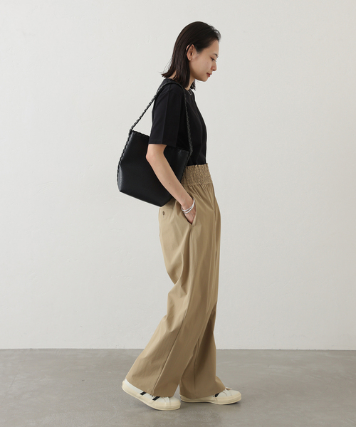 JOURNAL STANDARD（ジャーナルスタンダード）の「《追加4》ナイロンストレッチワイドパンツ（その他パンツ・レディース・アイボリー/ブルー/ブラック/ベージュ・38/40/34/36）」の17枚目の写真