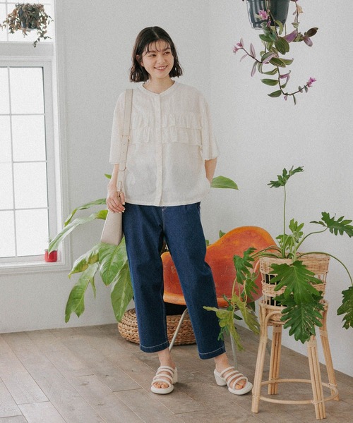 niko and...（ニコアンド）の「リフレッシュリネンレーヨンフリルブラウス（シャツ/ブラウス・レディース・オレンジ/オフホワイト/ブラック/アイボリー/ブルー・MEDIUM/LARGE）」の6枚目の写真