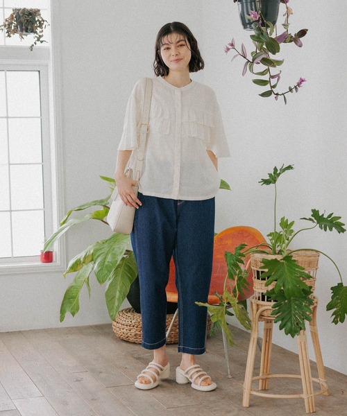 niko and...（ニコアンド）の「リフレッシュリネンレーヨンフリルブラウス（シャツ/ブラウス・レディース・オレンジ/オフホワイト/ブラック/アイボリー/ブルー・MEDIUM/LARGE）」の7枚目の写真