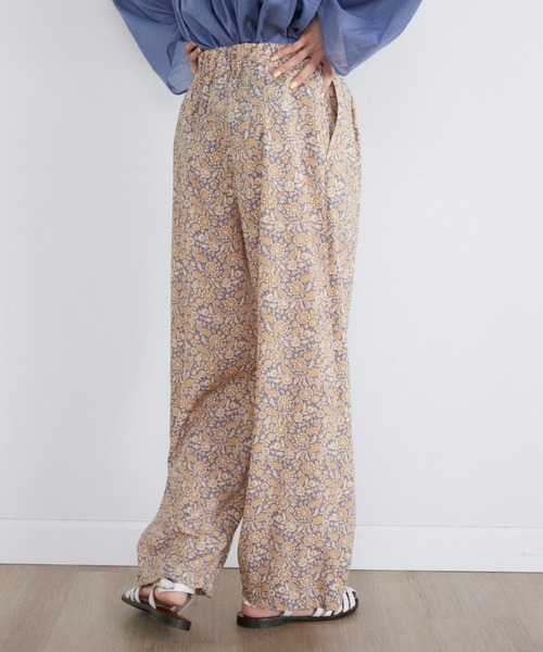 YVON(イヴォン)の「【リバティプリント】イージーパンツ(その他パンツ・レディース・イエロー・9号)」の8枚目の写真