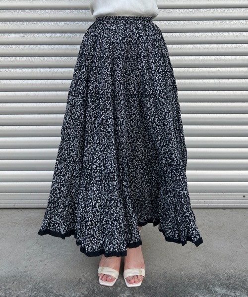 MARIHA（マリハ）の「【MARIHA/マリハ】草原の虹のスカート Spring