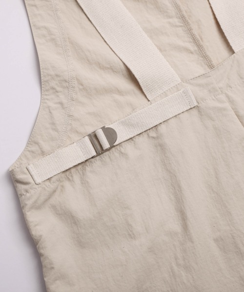 La-gemme（ラジェム）の「ワークサロペット（サロペット/オーバーオール・レディース・ベージュ/ブラック/カーキ・L/M）」の9枚目の写真