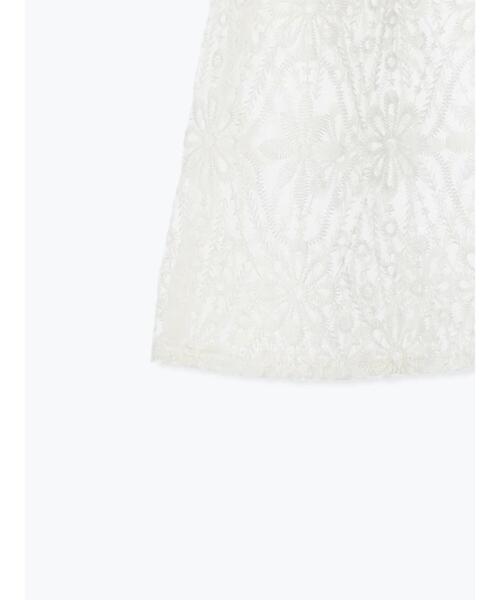 Te chichi（テチチ）の「オーガンジーレース刺繍クロップトシャツ（シャツ/ブラウス・レディース・オフホワイト/ブラック・F）」の5枚目の写真