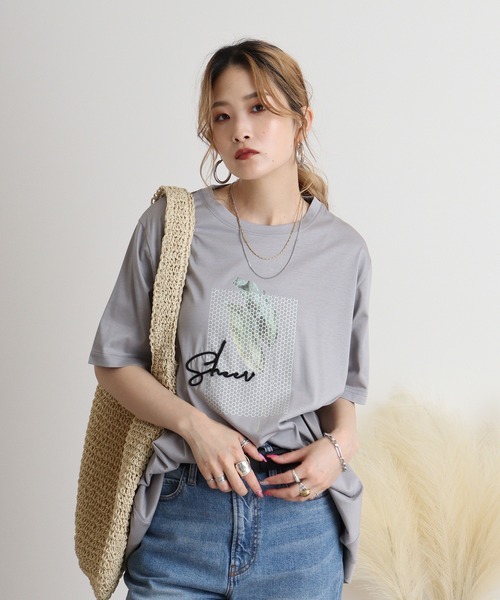 BRODIAEA(ブローディア)の「BRODIAEA イラストプリント極サラTシャツ(Tシャツ/カットソー・レディース・ブラック/ライム/サーモンピンク/シルバーグレー/マスタード・40)」の3枚目の写真