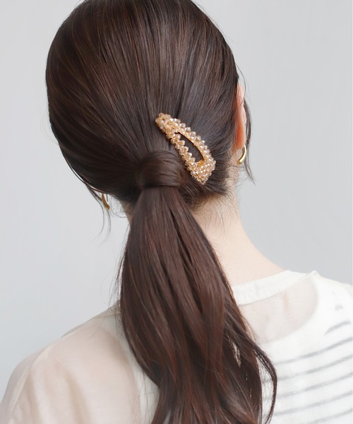 ANEMONE（アネモネ）の「カラービーズぱっちんピン（ヘアピン・レディース・ブラウン/グリーン/ブルー/クリア/レッド/ブラック/クリアブルー/エメラルド/グレー・FREE）」の4枚目の写真