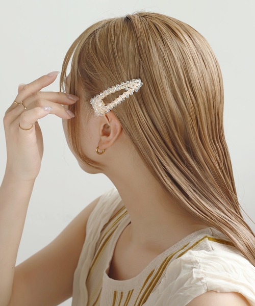 ANEMONE（アネモネ）の「カラービーズぱっちんピン（ヘアピン・レディース・ブラウン/グリーン/ブルー/クリア/レッド/ブラック/クリアブルー/エメラルド/グレー・FREE）」の9枚目の写真