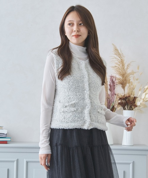 MISCH MASCH(ミッシュマッシュ)の「ふわふわシャイニーニットジレ/MM438402(ニット/セーター・レディース・ホワイト/ブルー・フリ-)」の11枚目の写真