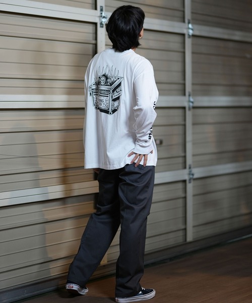 LURKING CLASS（ラーキングクラス）の「【ムラサキスポーツ限定】LURKING CLASS/ラーキングクラス ロンT/長袖Tシャツ バックプリント DUMPSTAR L/S TEE ST24HTM01（Tシャツ/カットソー・メンズ・ホワイト/ブラック・L/M/XL）」の9枚目の写真
