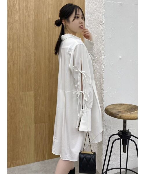 dazzlin（ダズリン）の「シャツイレフレアミニワンピース（シャツワンピース・レディース・ネイビー/オフホワイト/グレー・FREE）」の16枚目の写真