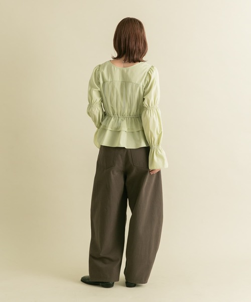 KBF（ケイビーエフ）の「『2サイズ展開』ワンタックコクーンパンツ