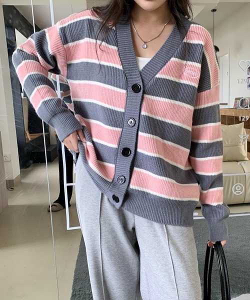 SHEPP(シープ)の「ワンポイント刺繍 ボーダーカーディガン(カーディガン/ボレロ・レディース・グレー/イエロー/ピンク・F)」の5枚目の写真