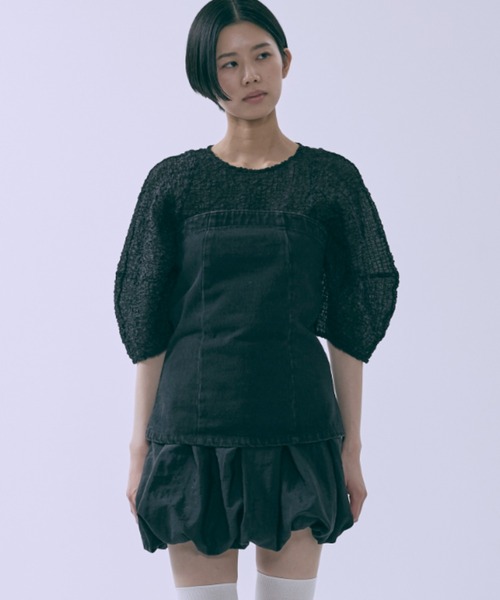 EN NEUME（エンノイム）の「Jacquard Puff Sleeve Top（シャツ/ブラウス・レディース・ブラック/ホワイト/ベージュ・FREE）」の3枚目の写真