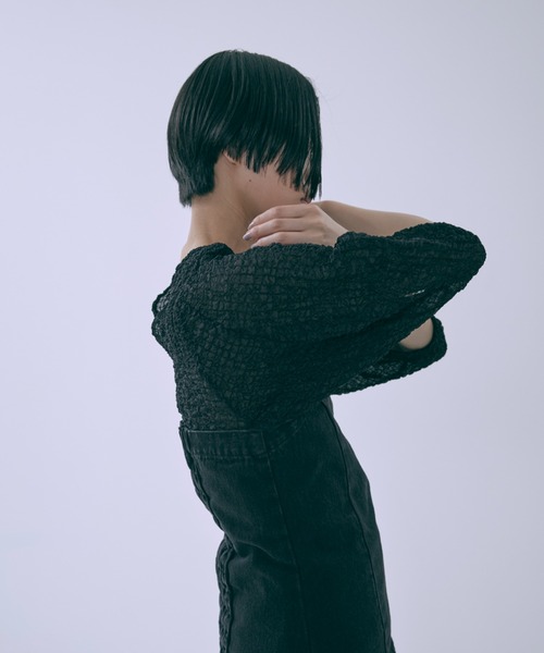EN NEUME（エンノイム）の「Jacquard Puff Sleeve Top（シャツ/ブラウス・レディース・ブラック/ホワイト/ベージュ・FREE）」の19枚目の写真