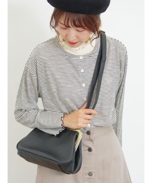 Samansa Mos2（サマンサ モスモス）の「ワンポイント刺繍シアーボーダーカーディガン（カーディガン/ボレロ・レディース・グリーン/レッド/オフホワイト/ネイビー・F）」の5枚目の写真