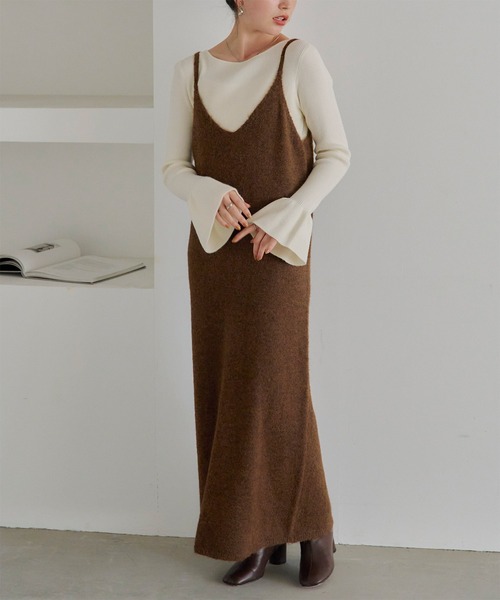 titivate（ティティベイト）の「前後2wayニットキャミソールワンピース（ワンピース・レディース・チャコール/ブラウン/ブルー/ブラック/アイボリー・SP/S/M/L）」の4枚目の写真