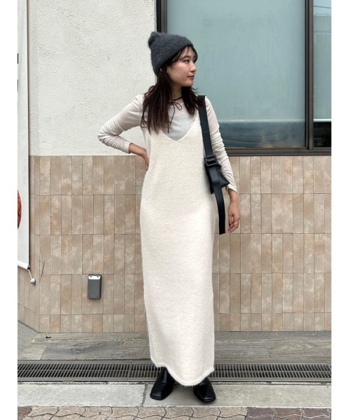 titivate（ティティベイト）の「前後2wayニットキャミソールワンピース（ワンピース・レディース・チャコール/ブラウン/ブルー/ブラック/アイボリー・SP/S/M/L）」の2枚目の写真