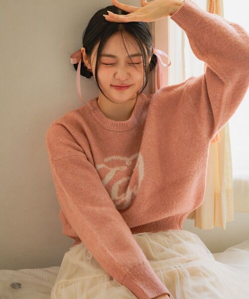 ems excite（エムズエキサイト）の「ハートロゴ起毛NTPO（ニット/セーター・レディース・ピンク/ナチュラル/ブルー・FREE）」の8枚目の写真