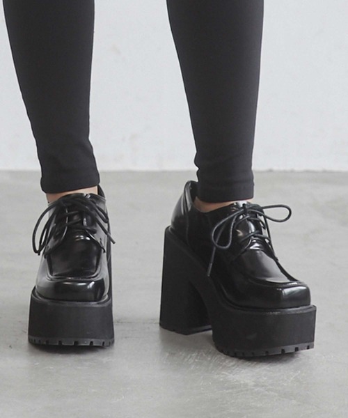 ENVYM（アンビー）の「ボリュームソールローファー（ローファー・レディース・ブラック・22.5㎝/23.5㎝/24.5㎝）」の2枚目の写真