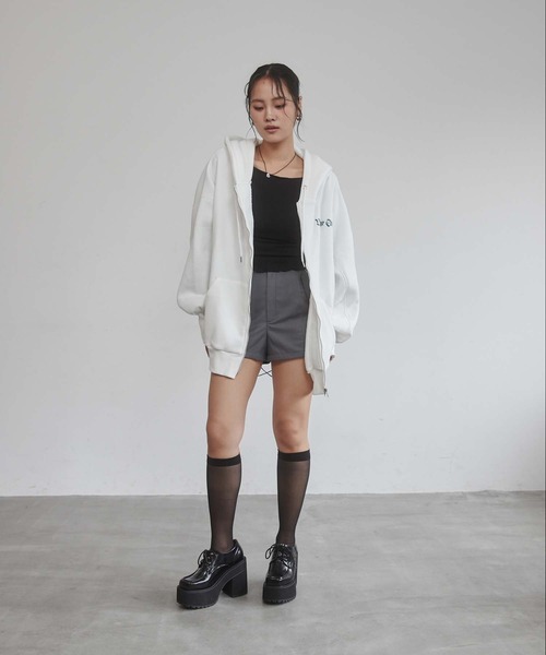 ENVYM（アンビー）の「ボリュームソールローファー（ローファー・レディース・ブラック・22.5㎝/23.5㎝/24.5㎝）」の4枚目の写真