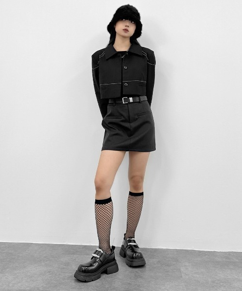 LVEU.(ラブユ.)の「【LVEU.】ラメリブオフショルトップス / トップス ニット ラメ オフショル サムホール フィンガーホール プルオーバー ブラック グレー(ニット/セーター・レディース・ブラック/グレー・FREE)」の16枚目の写真