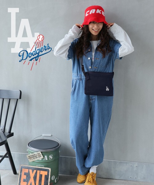MLB(メジャーリーグベースボール)の「MLB サコッシュバッグ(ボディバッグ/ウエストポーチ・レディース・ブラック系その他/ブラック系その他3/ブラック/カーキ/ブラック系その他2/オリーブ/ネイビー/ブルー系その他/ブラック系その他4・FREE)」の9枚目の写真