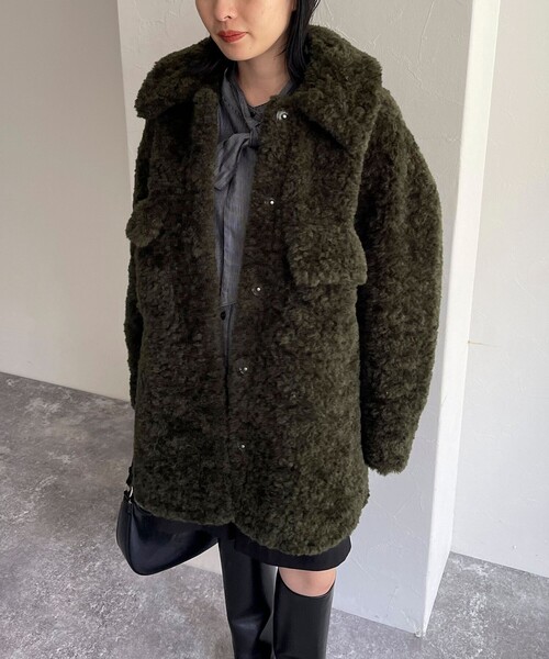 fredy emue(フレディエミュ)の「【WEB限定】【JAKKE/ジャッキー】DAME SHACKET COAT(ダッフルコート・レディース・カーキ/サックスブルー・38)」の18枚目の写真