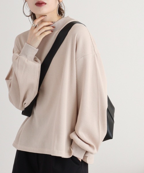 spiritoso(スピリトーゾ)の「spiritoso サーマルシンプルカットソー(Tシャツ/カットソー・レディース・ベージュ/ブラック/モカ/カーキ・M)」の1枚目の写真