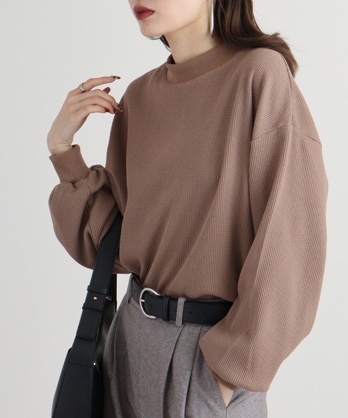 spiritoso(スピリトーゾ)の「spiritoso サーマルシンプルカットソー(Tシャツ/カットソー・レディース・ベージュ/ブラック/モカ/カーキ・M)」の11枚目の写真