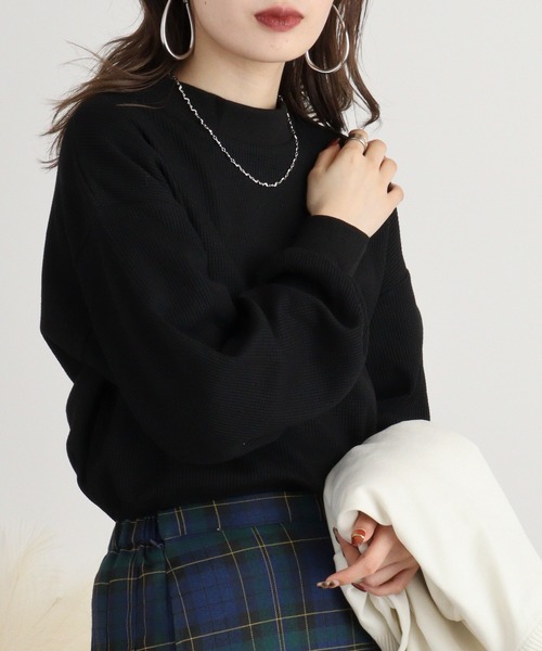 spiritoso(スピリトーゾ)の「spiritoso サーマルシンプルカットソー(Tシャツ/カットソー・レディース・ベージュ/ブラック/モカ/カーキ・M)」の6枚目の写真