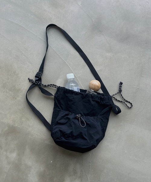 ユニセックス】巾着ショルダーバッグ（ショルダーバッグ