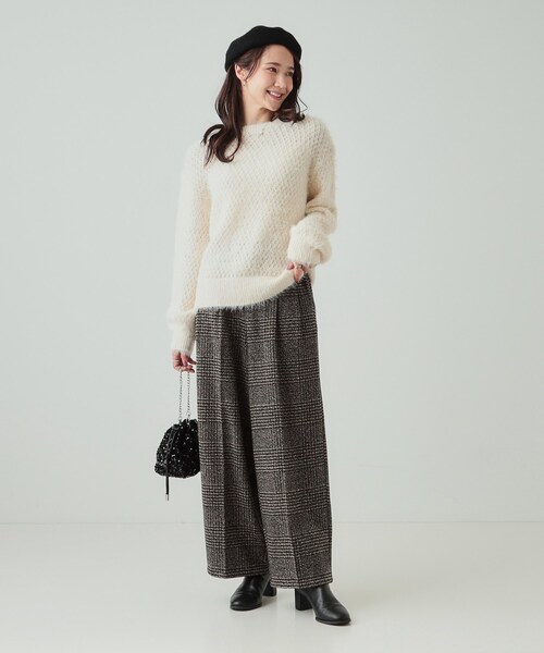 DRESKIP（ドレスキップ）の「◆【高レビュー/S-LL】思わず触れたくなる 大人の透かし編みフェザーニット（ニット/セーター・レディース・オフホワイト/ライトグレー/ピンク系/ライトベージュ/カーキ・01/04/03/02）」の12枚目の写真