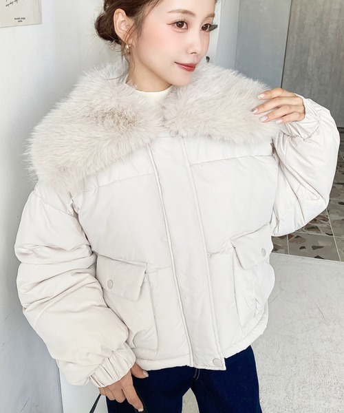 セール】ファー付きビックカラーショート丈ファイバーダウンブルゾン