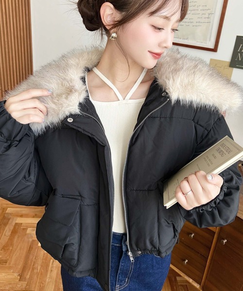 LOULOU select（ルルセレクト）の「ファー付きビックカラーショート丈