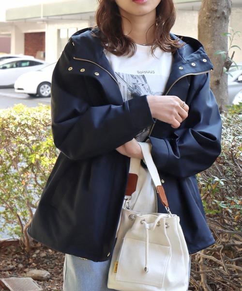 libelle more(リベル モア)の「テフロン加工 E/ツイル マウンテンパーカー(マウンテンパーカー・レディース・ネイビー/オリーブ/グレイッシュベージュ/ブラック/アイボリー・L/M)」の5枚目の写真