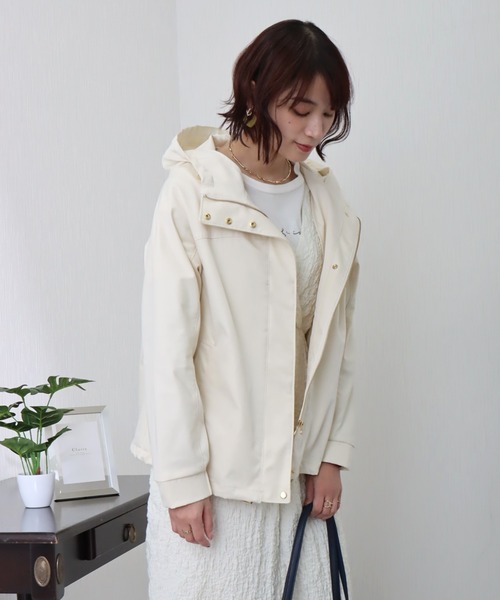 libelle more(リベル モア)の「テフロン加工 E/ツイル マウンテンパーカー(マウンテンパーカー・レディース・ネイビー/オリーブ/グレイッシュベージュ/ブラック/アイボリー・L/M)」の9枚目の写真